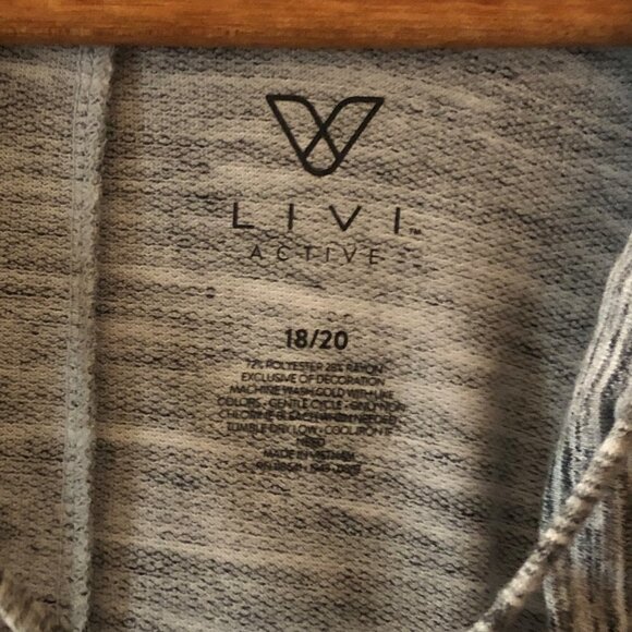 Women's Plus Lane Bryant Livi Active Lightweight Hoodie Sweatshirt 18/20 - Picture 8 of 11